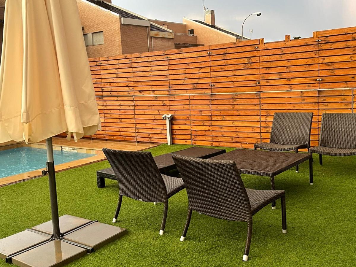 Valdevebas Chalet Con Piscina Madrid Luaran gambar